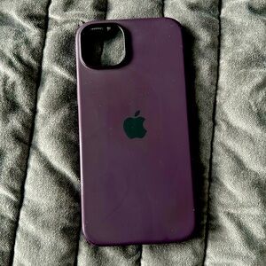 I Phone 14 Plus Mag Safe Elderberry Silicone Case